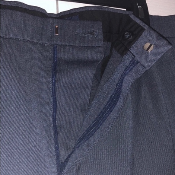 Two pairs of men’s Dockers - Picture 2 of 15